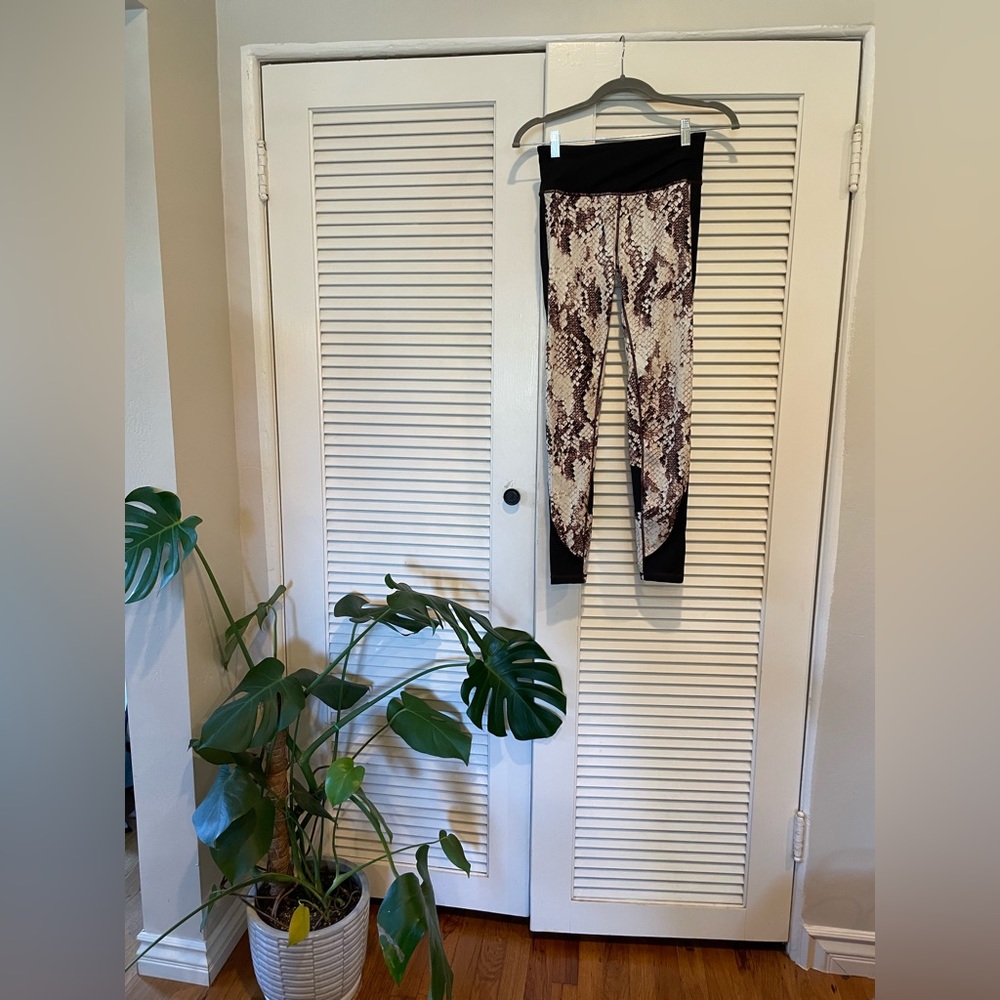 Manduka Leggings